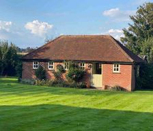 United Kingdom Berkshire Hungerford vacation rental compare prices direct by owner 10722394