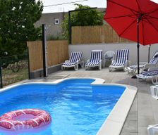 Croatia Splitsko-dalmatinska županija Kaštel Gomilica vacation rental compare prices direct by owner 24664957