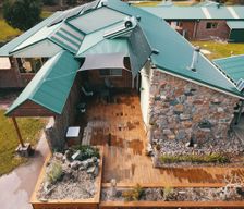 Australia Pink Lake Pink Lake vacation rental compare prices direct by owner 11500788