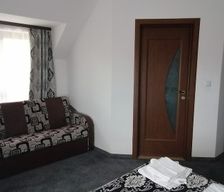 Romania Județul Brașov Sâmbăta de Sus vacation rental compare prices direct by owner 4480009