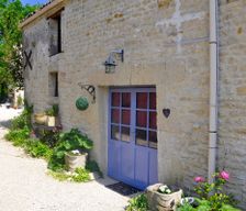 France Nouvelle-Aquitaine Nère vacation rental compare prices direct by owner 16318204