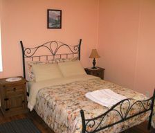 Canada Quebec Shawinigan vacation rental compare prices direct by owner 672897