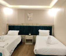 Jordan Ma'an Governorate Wādī Mūsá vacation rental compare prices direct by owner 25857937