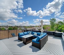 United States New Jersey Jersey City vacation rental compare prices direct by owner 26572711