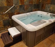 United States Pennsylvania Jefferson Hills vacation rental compare prices direct by owner 899704