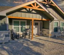 United States Texas Canyon Lake vacation rental compare prices direct by owner 9707897