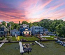 United States Michigan Keego Harbor vacation rental compare prices direct by owner 32565493