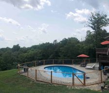 United States Illinois Cobden vacation rental compare prices direct by owner 28643161