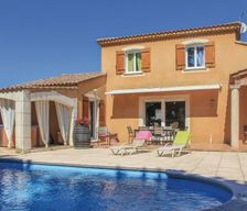 France Provence-Alpes-Côte d'Azur Châteaurenard vacation rental compare prices direct by owner 6586643