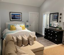 United States Rhode Island Middletown vacation rental compare prices direct by owner 2587010