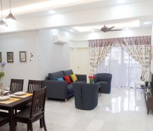 Malaysia Wilayah Persekutuan Kuala Lumpur Kuala Lumpur vacation rental compare prices direct by owner 32554587