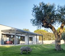 France Provence-Alpes-Côte d'Azur Bédarrides vacation rental compare prices direct by owner 11606364