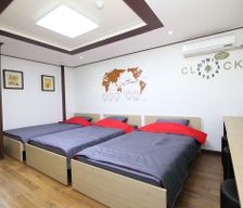 South Korea Seoul Gangdong-gu vacation rental compare prices direct by owner 8678672