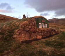 Faroe Islands Suduroy Trongisvágur vacation rental compare prices direct by owner 8310506