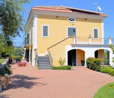 Italy Sicilia Acireale vacation rental compare prices direct by owner 4827997