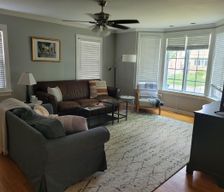 United States Illinois Downers Grove vacation rental compare prices direct by owner 28907204