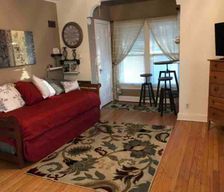 United States Iowa Ames vacation rental compare prices direct by owner 2626162