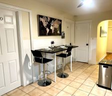 United States New York Yonkers vacation rental compare prices direct by owner 28608851