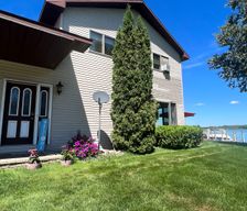 United States Michigan Sault Ste. Marie vacation rental compare prices direct by owner 218045