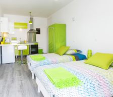 France Provence-Alpes-Côte d'Azur Avignon vacation rental compare prices direct by owner 6329971