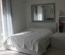 France Provence-Alpes-Côte d'Azur L'Isle-sur-la-Sorgue vacation rental compare prices direct by owner 4664988