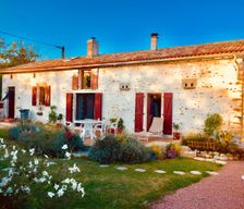 France Nouvelle-Aquitaine Saint-Maigrin vacation rental compare prices direct by owner 5259967