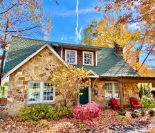 United States Arkansas Fayetteville vacation rental compare prices direct by owner 9824723