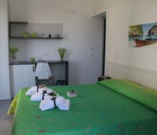 Italy Sicilia Comiso vacation rental compare prices direct by owner 23800161