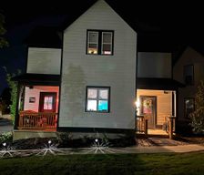 United States Arkansas Fayetteville vacation rental compare prices direct by owner 24372003