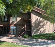 United States Iowa Cedar Falls vacation rental compare prices direct by owner 1161473