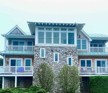 United States Rhode Island Westerly vacation rental compare prices direct by owner 2667891