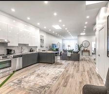 Canada Quebec Montreal vacation rental compare prices direct by owner 12516463
