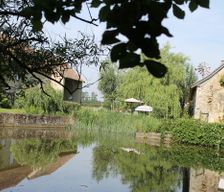 France Pays de la Loire Montbizot vacation rental compare prices direct by owner 7921061