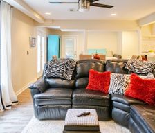 United States Arkansas Fayetteville vacation rental compare prices direct by owner 1360493