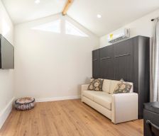 United States California Downey vacation rental compare prices direct by owner 33371274