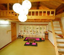 South Korea Jeonbuk State Jeonju-si vacation rental compare prices direct by owner 30022835