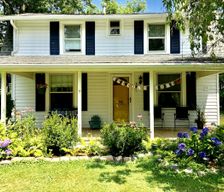 United States New York Irving vacation rental compare prices direct by owner 237748