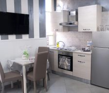 Italy Campania Naples vacation rental compare prices direct by owner 16221129