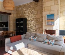 France Nouvelle-Aquitaine Bordeaux vacation rental compare prices direct by owner 10798350