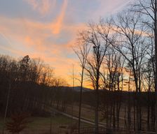 United States North Carolina Old Fort vacation rental compare prices direct by owner 28922327