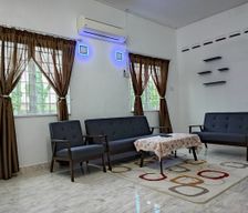 Malaysia Kelantan Kuala Krai vacation rental compare prices direct by owner 32740946
