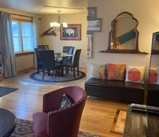 United States Wyoming Laramie vacation rental compare prices direct by owner 11402442