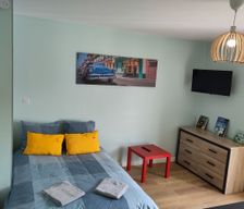 France Auvergne-Rhône-Alpes Vic-sur-Cère vacation rental compare prices direct by owner 28087554