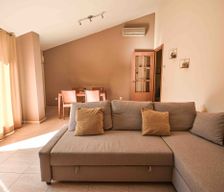 Spain Catalunya Ripollet vacation rental compare prices direct by owner 28981857