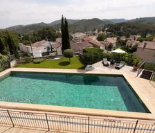 France Provence-Alpes-Côte d'Azur Peypin vacation rental compare prices direct by owner 4414862