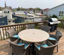 United States Wisconsin Algoma vacation rental compare prices direct by owner 1377381