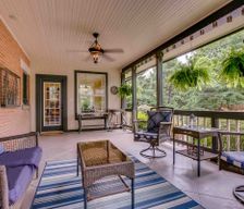 United States Arkansas Bentonville vacation rental compare prices direct by owner 27995115