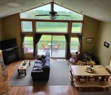 United States New York LaFayette vacation rental compare prices direct by owner 798714
