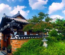 South Korea Jeonbuk State Jeonju-si vacation rental compare prices direct by owner 5551733