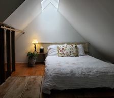 United States Arkansas Fayetteville vacation rental compare prices direct by owner 1285570